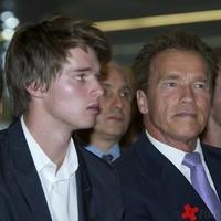 Arnold Schwarzenegger attends the Arnold Classic Europe 2011 party | Picture 97484
